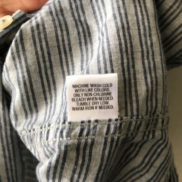 Bundle of 3 Button Down Shirts - XL - Picture 13 of 16